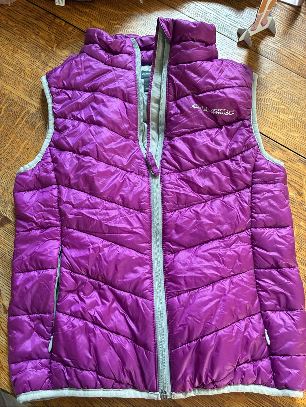Eddie Bauer Girls Purple Puffer Vest 10